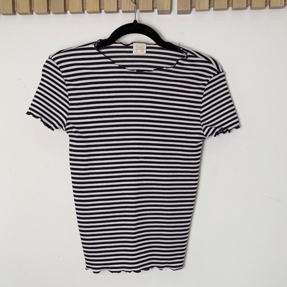 Zara Other - Zara girls Black and White Striped Short Sleeve Tee size 11/12